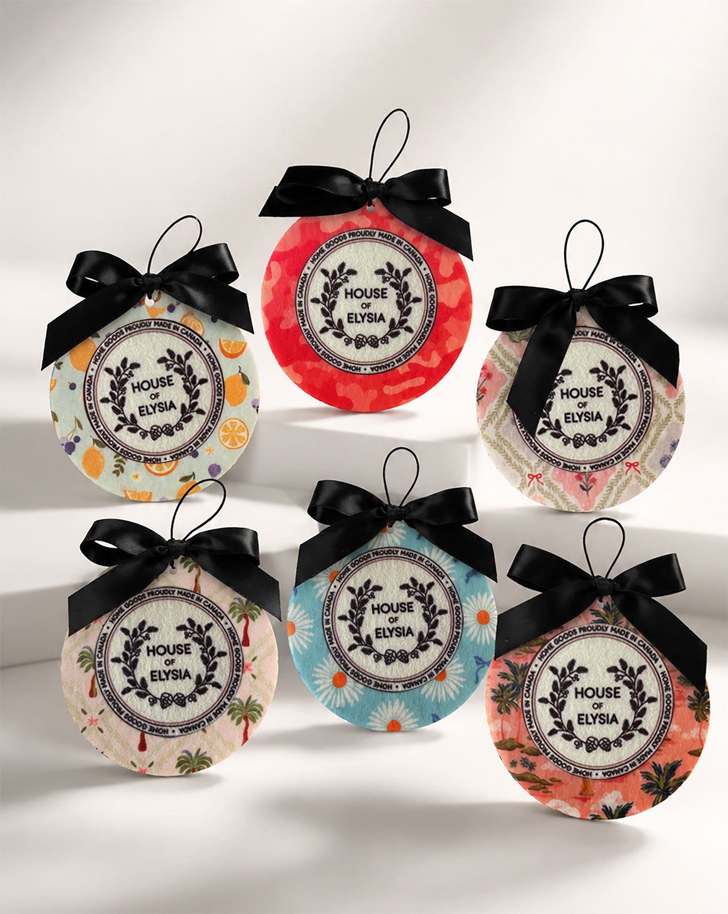 Signature Collection Hanging Car Freshener — 9 mL